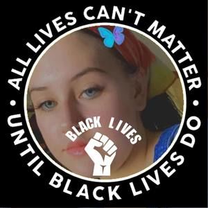 Meet your Posher, Larissa rose